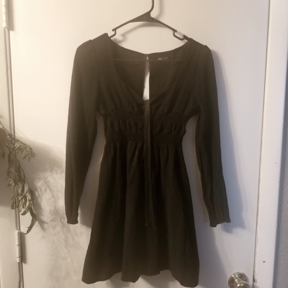 Nasty Gal Collection 100% Cotton Long Sleeve Dress with Ruched Middle - Picture 1 of 7